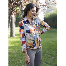 Camisa estampada multicolor...